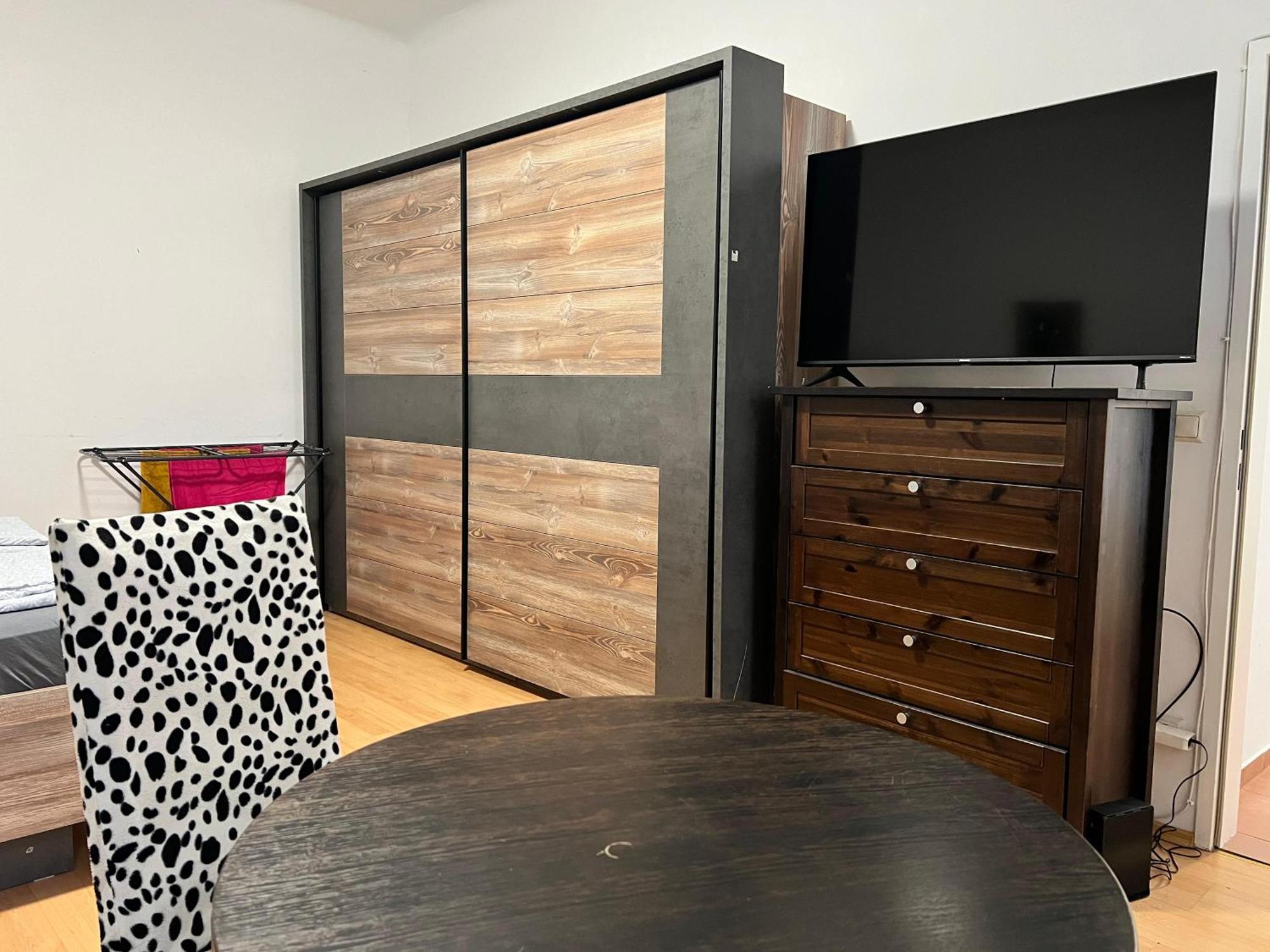 Apartament Charming 1br Perfect For Long Wiedeń